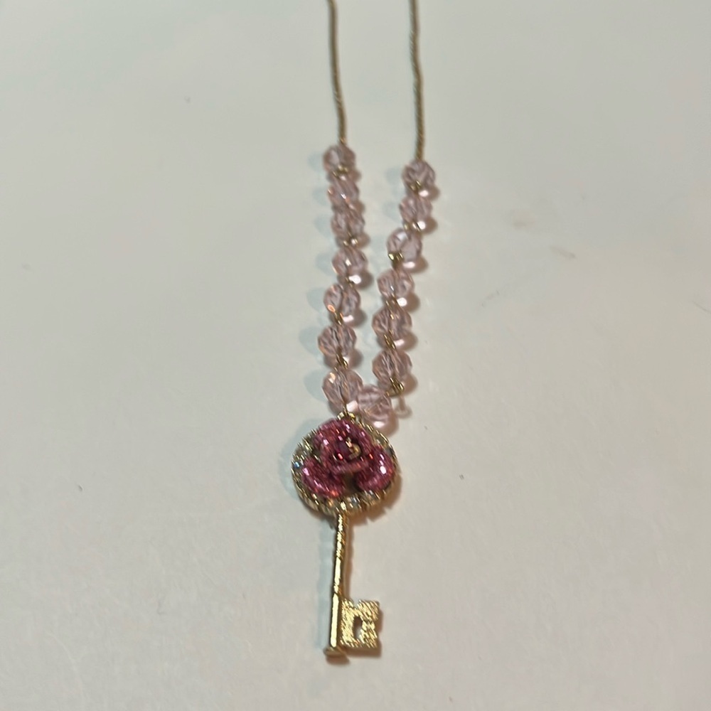 Betsy Johnson pink rose, key necklace, sparkly, gorgeous
